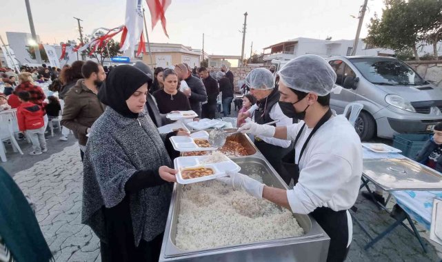 Bodrum'da binlerce kişi aynı sofrada buluştu