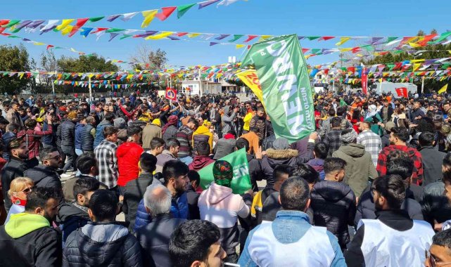 Bodrum&#039;da terör örgütü lehine slogan atan 6 kişi gözaltına alındı