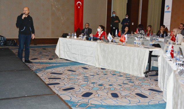 Bora: "Amaç sektörde lider olabilmek"