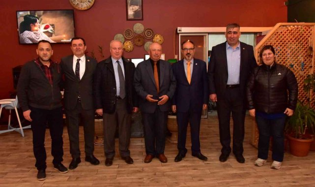 Bozüyük'te muhtarlar iftar yemeğinde buluştu