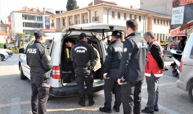 Bu yılın ilk 3,5 ayında 36 bin 344 düzensiz göçmen yakalandı, 2 bin 545 organizatöre adli işlem yapıldı