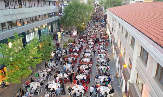 Bursa'da 10 bin kişilik tarihi iftar