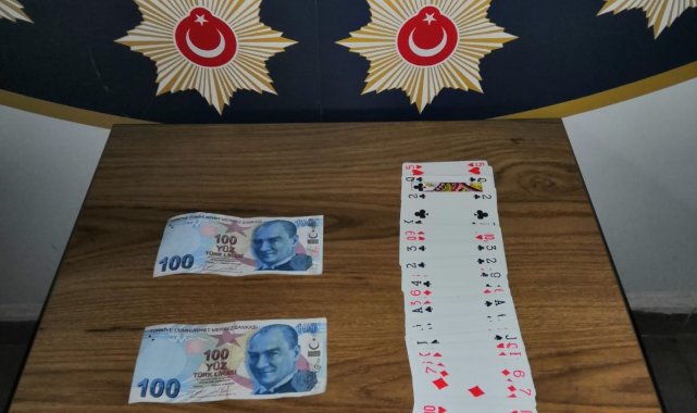 Bursa'da aynı gece çifte kumar baskını
