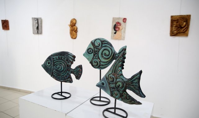 Bursa'da heykel atölyesinin eserleri sergilendi