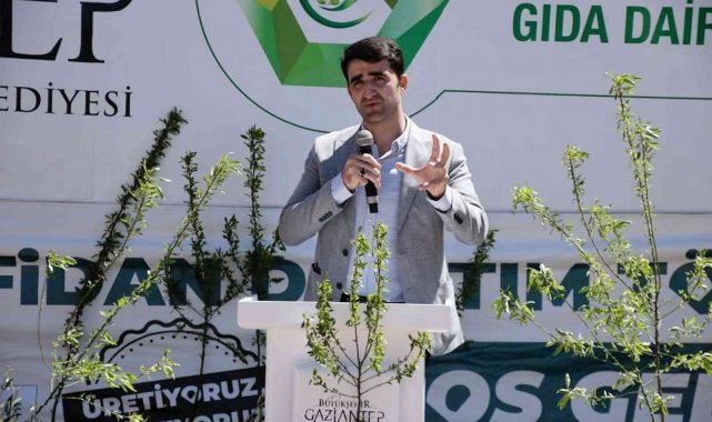 Büyükşehir Belediyesi 5 bin yağlık zeytin ve badem fidanı dağıttı