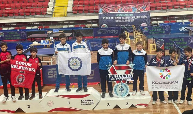 Büyükşehir masa tenisi takımı Türkiye şampiyonu oldu