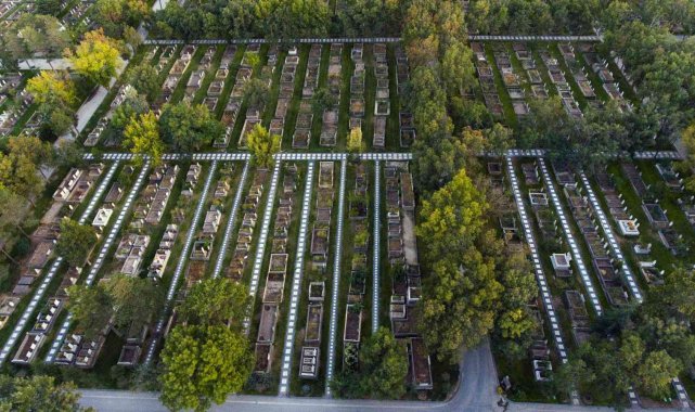 Büyükşehir'den mezarlıklarda bayram hazırlığı