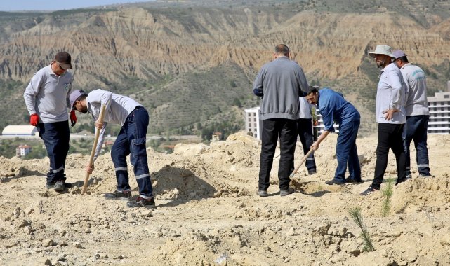 ÇAKÜ bin fidanı daha toprakla buluşturdu