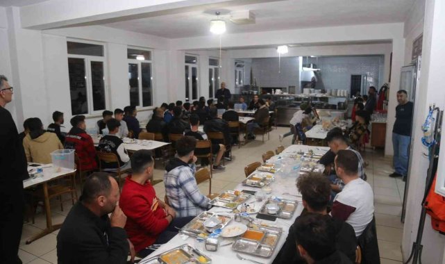 Çameli Belediyespor iftar yemeğinde buluştu