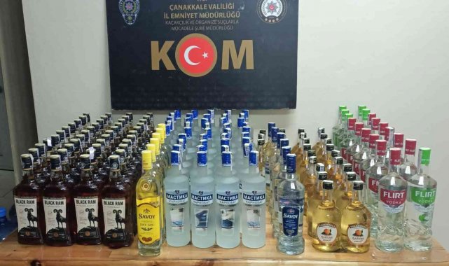Çanakkale'de 138 şişe kaçak içki ele geçirildi