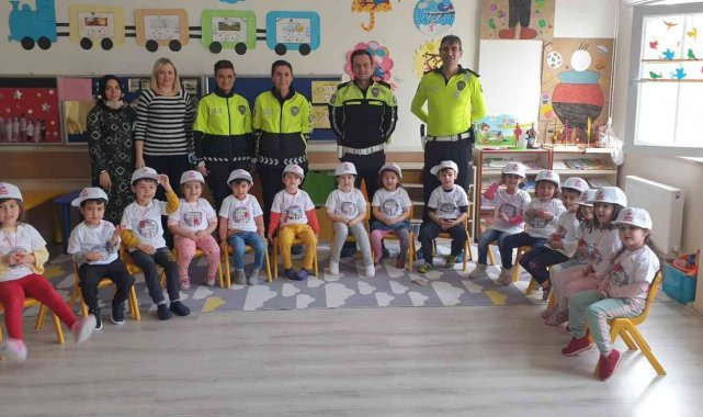 Çanakkale'de öğrencilere trafik eğitimi