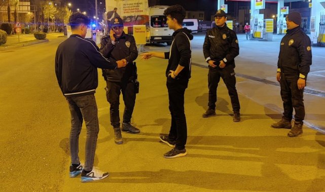 Çarşı ve mahalle bekçileri gece uygulamalarını sürdürüyor