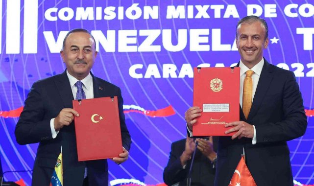 Çavuşoğlu, Venezuela Devlet Başkanı Maduro ile görüştü