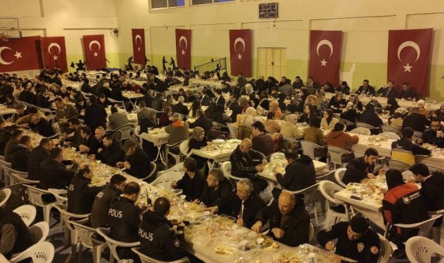 Çekerek'te vatandaşlar iftar sofrasında buluştu