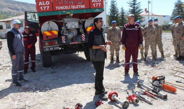 Çemişgezek&#039;te jandarma ve güvenlik korucularına yangınla mücadele eğitimi