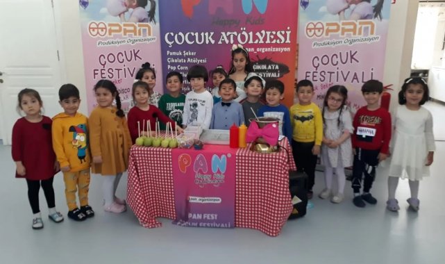 Ceyhan'da 23 Nisan coşkusu