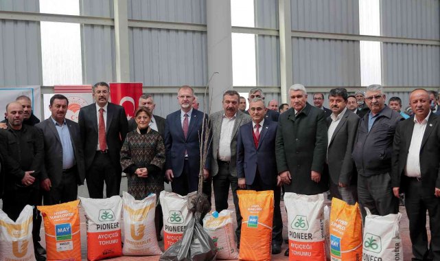 Çiftçilere tohum, fidan, şeker ve gübre desteği