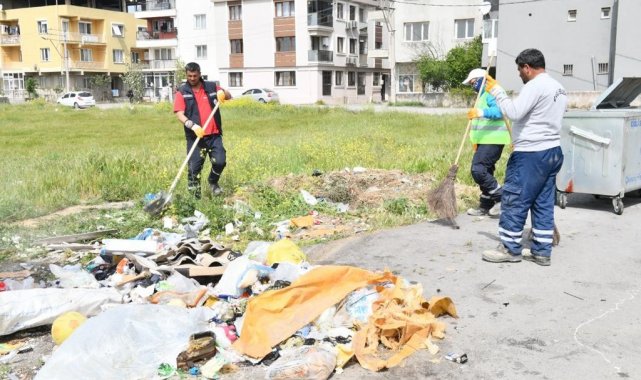 Çiğli'de grevin ardından temizlik seferberliği