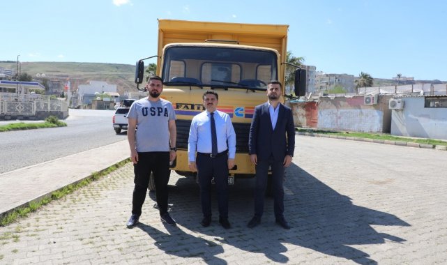 Cizre Belediyesine araç hibe edildi