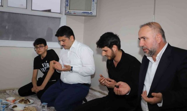 Cizre Kaymakamı Tunç, Cizreli ailelerle iftarda bir araya geldi