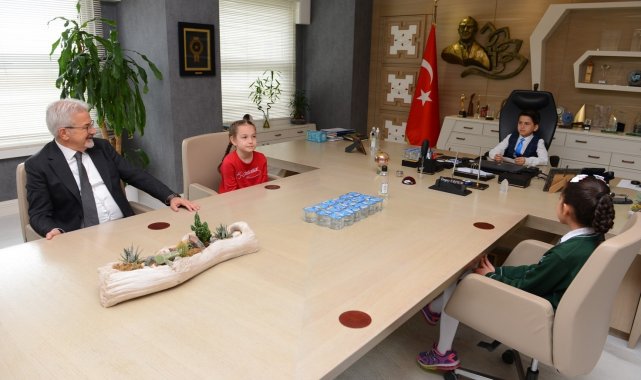 Çocuk başkanın önceliği çevre oldu