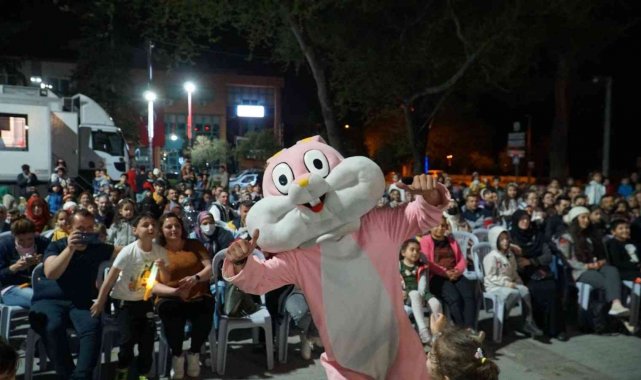 Çocuklar eğlenceye doydu