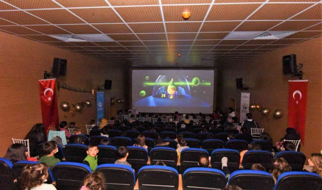 Çocuklar için sinema günleri başladı