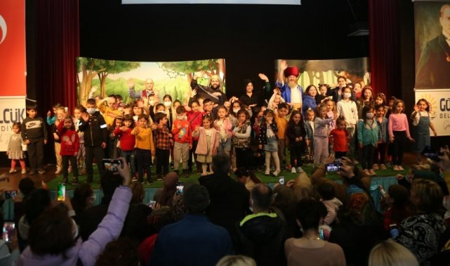 Çocuklar &quot;Keloğlan İş Başında&quot; oyunuyla eğlendi