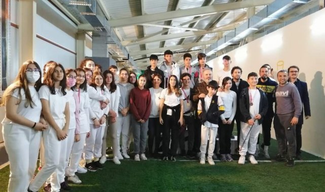 Çocuklardan oklarıyla büyük başarı sergiledi