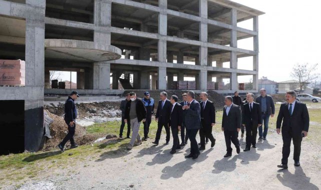 Cumayeri'ne Kur'an kursu kazandırılıyor