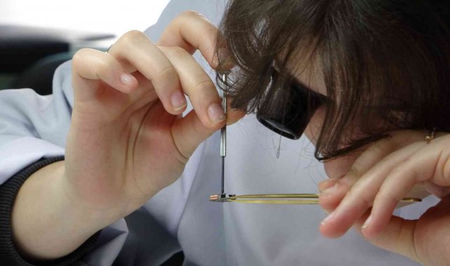 Cumhurbaşkanı Erdoğan'a hediye edilen saat bu okulda yapıldı