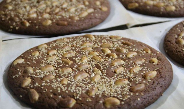 Dedesinin 80 yıl önce 18 okul numarası lakabıyla ürettiği Ramazan lezzeti bağaçayı marka haline getirdi