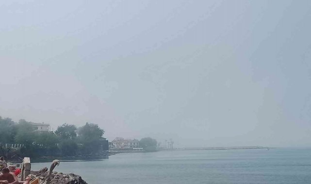 Denizin üzerindeki toz taşınımı yangın ihbarı yağmasına neden oldu