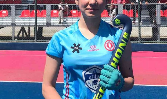 Denizli'nin gururu Ayşe, Süper Lige transfer oldu