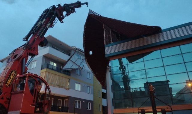 Denizli'ye kuvvetli rüzgar ve fırtına uyarısı