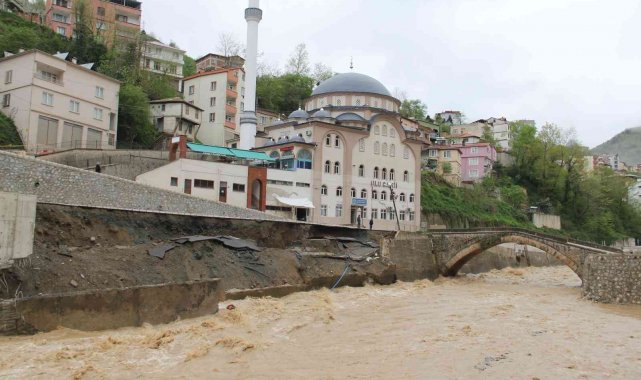 Dereli Belediye Başkanı Şenlikoğlu: &quot;Alınan tedbirler afeti önledi&quot;