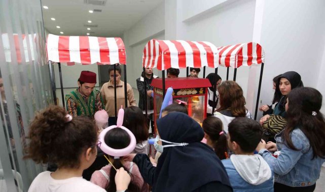 Derince'de çocuklara özel eğlenceli iftar programı