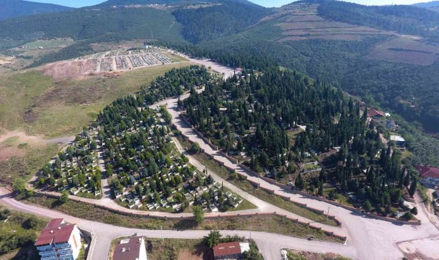 Derince&#039;de mezarlık ziyaretleri için ücretsiz servis kaldırılacak