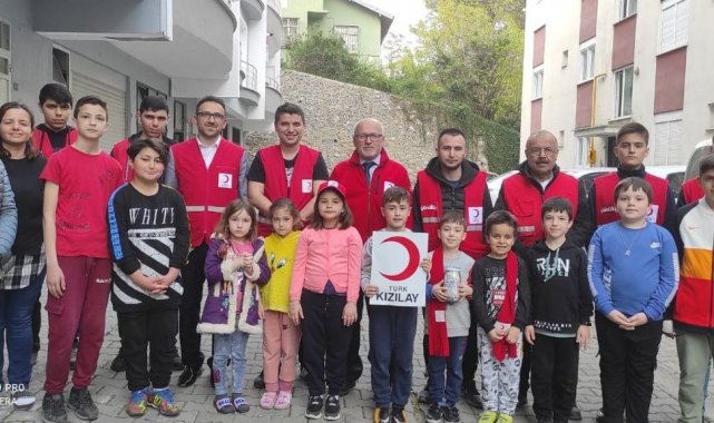 Devrekli Minik Kızılaycılar Afrika'ya yardım eli uzattılar