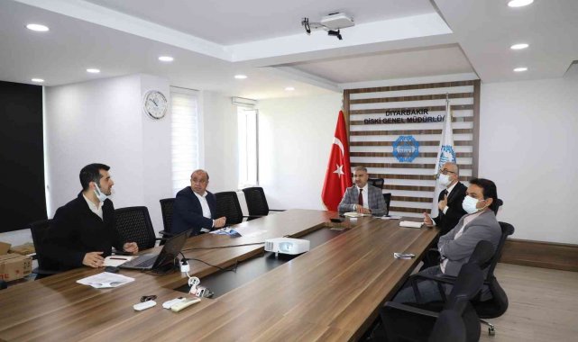 Dicle ilçesine inşa edilecek içme suyu isale hattı masaya yatırıldı