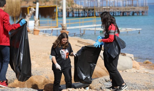 Didim&#039;in dünyaca ünlü plajlarında çevreci etkinlik