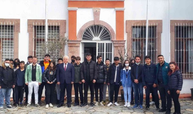 Dış Ticaret öğrencileri Ayvalık Hudut Kapısında