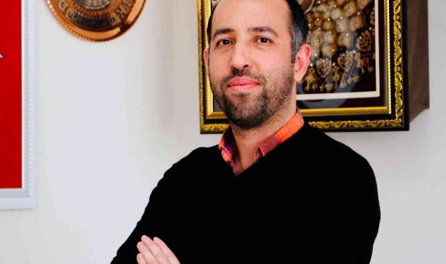 Doç. Dr. Adem Palabıyık: "Akşener de HDP'ye göz kırpıyor"