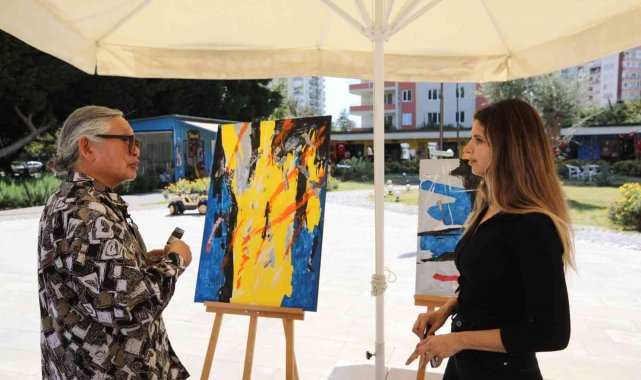 Dünyaca ünlü ressam Mezitli Sanat Çarşısında atölye çalışması yaptı