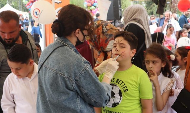 Düzce millet bahçesinde çocuk şenliği