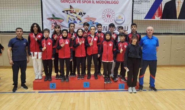 Düzce Taekwondoda yarı finalde