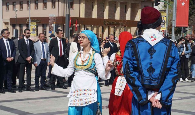 Edirne'de 46. Turizm Haftası renkli görüntülerle başladı