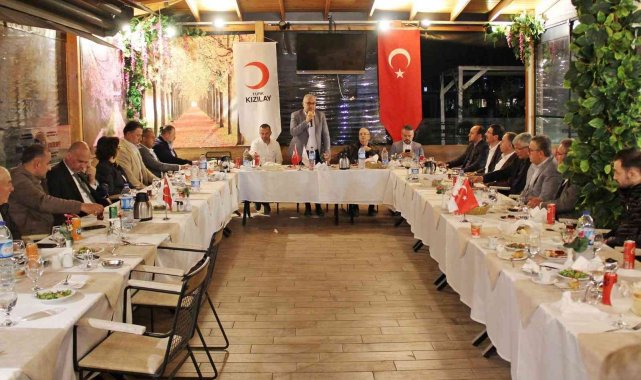 Efendioğlu: "Bu şehirde birileri aç uyursa vebali hepimizindir"