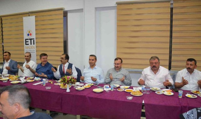 Emetli esnaflar birlik iftarında buluştu