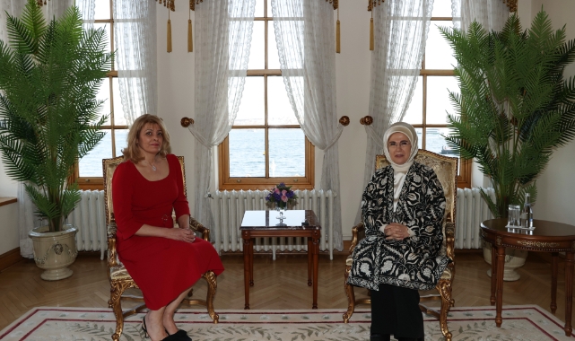 Emine Erdoğan, Bulgaristan Cumhurbaşkanı Rumen Radev&#039;in eşi ile bir araya geldi